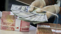 Kondisi Politik AS Jungkalkan Rupiah ke Rp16.220 Sore Ini