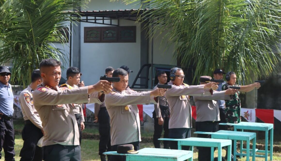 menembak