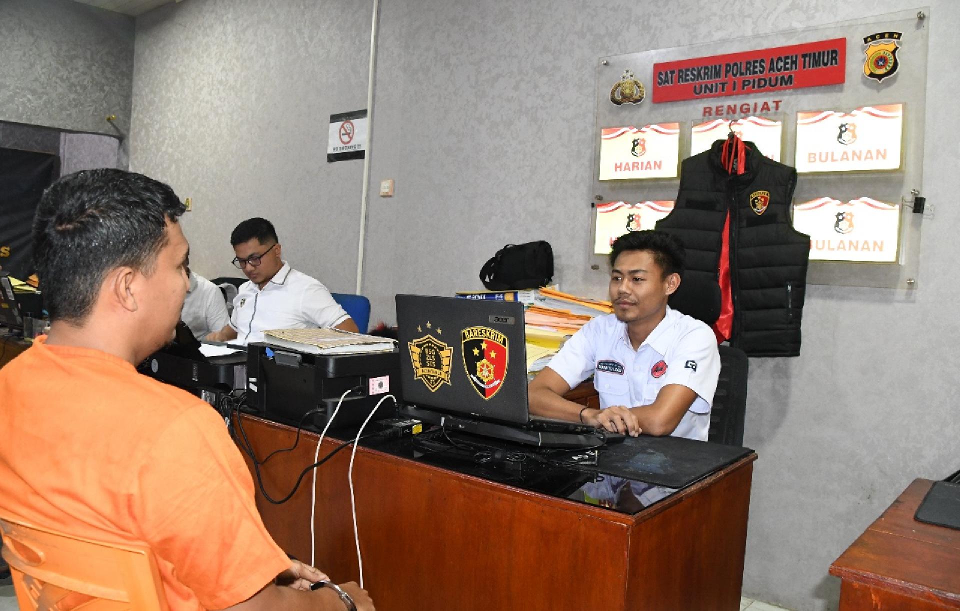 kecanduan-judi-online-karyawan-toko-handphone-gelapkan-uang-hasil-penjualan-ratusan-ponsel-01 kecanduan-judi-online-karyawan-toko-handphone-gelapkan-uang-hasil-penjualan-ratusan-ponsel-01
